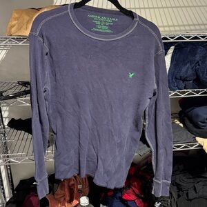 American Eagle Outfitters Men's Blue Long Sleeve Tee